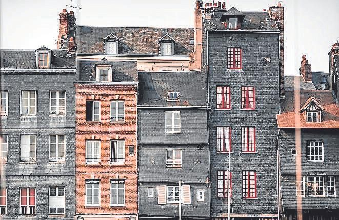 Unos edificios clásicos de Normandía.