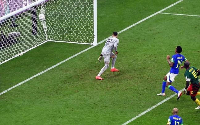 Jugada del gol de Camerún contra Brasil. Jugada del gol de Camerún contra Brasil.