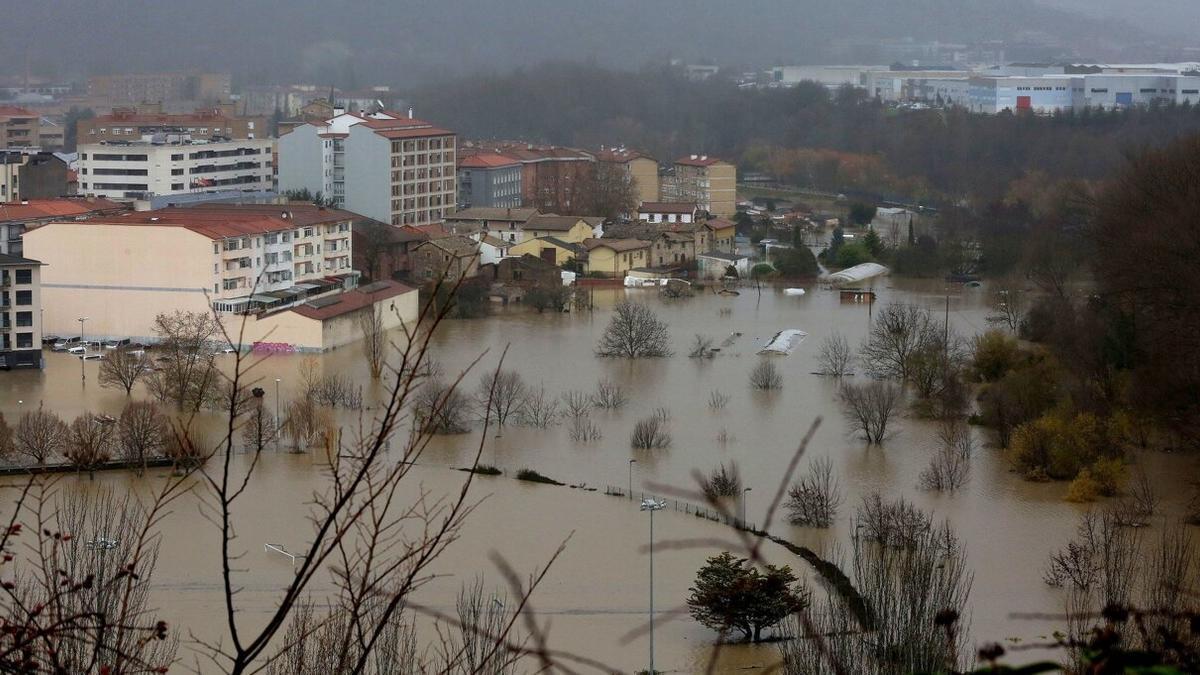 Vista de Burlada inundada