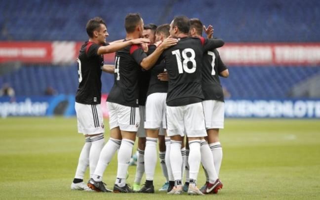 Jugadores de Osasuna en un amistoso de pretemporada.