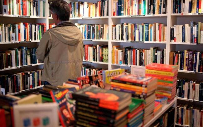 Imagen de una librería. Imagen de una librería.