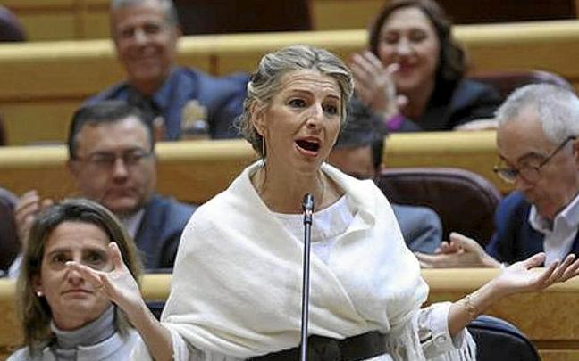 La ministra de Trabajo, Yolanda Díaz, durante su intervención en el Pleno del Senado de ayer. | FOTO: EFE La ministra de Trabajo, Yolanda Díaz, durante su intervención en el Pleno del Senado de ayer. | FOTO: EFE