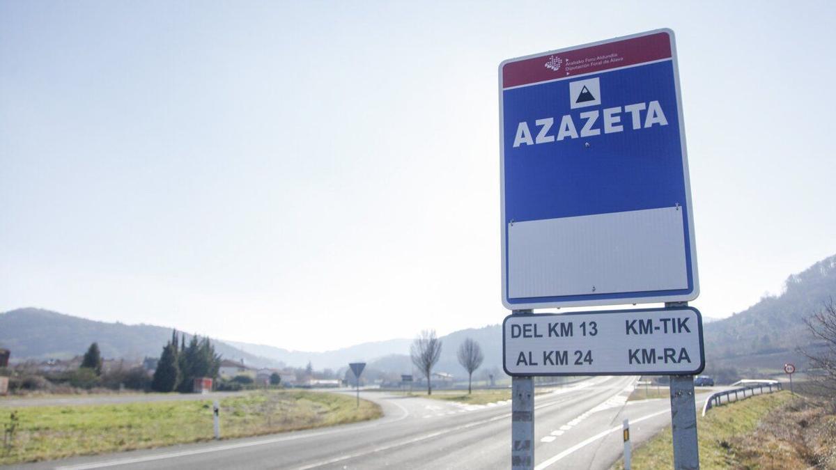 Acceso al puerto de Azáceta, donde Aixeindar plantea la creación de un parque eólico.