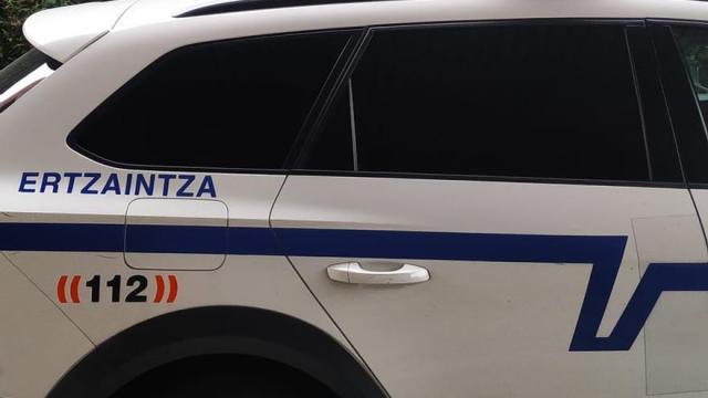 Coche de la Ertzaintza