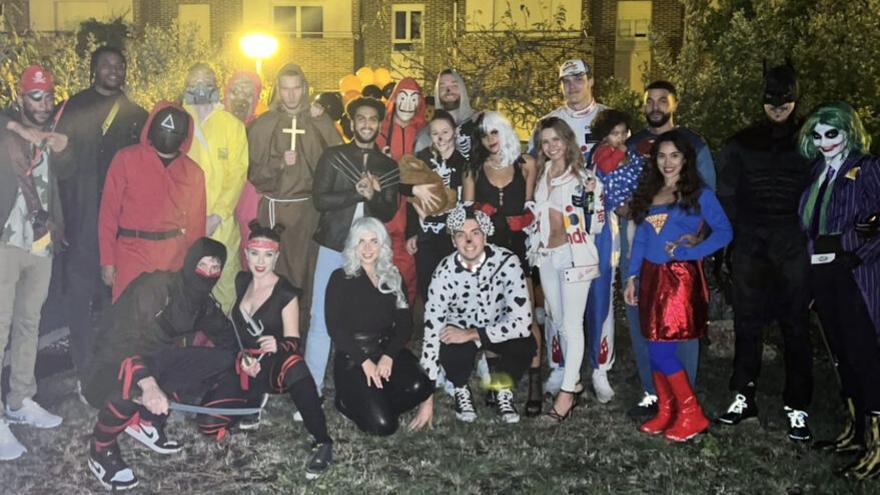 La plantilla del Baskonia celebra la fiesta de Halloween