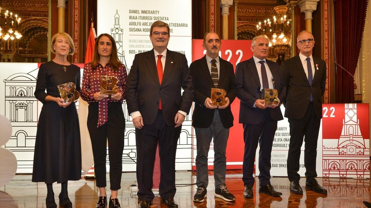 Susana Rodríguez Vidarte, Iraia Iturregi, Daniel Innerarity y Adolfo Arejita, nombrados Ilustres de Bilbao