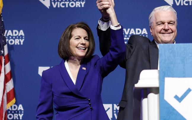 Catherine Cortez Masto se alza con la victoria en Nevada. Catherine Cortez Masto se alza con la victoria en Nevada.