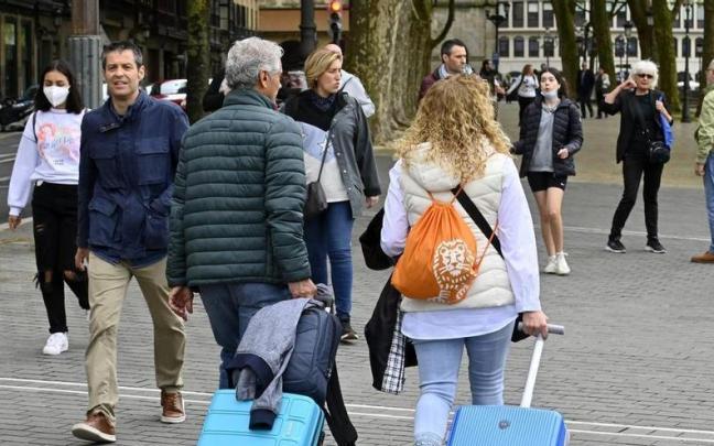 Las pernoctaciones en noviembre han crecido un 16,7% respecto al año pasado. Las pernoctaciones en noviembre han crecido un 16,7% respecto al año pasado.