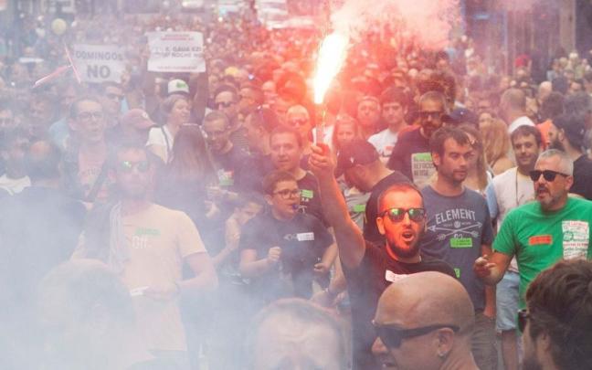 Manifestaci&oacute;n de Mercedes por las calles de Vitoria