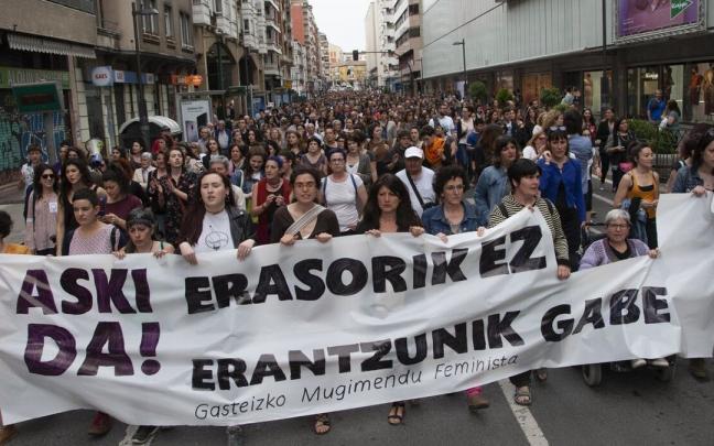 Manifestaci&oacute;n feminista en Gasteiz
