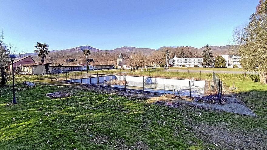 La pista de pumptrack se habilitará en el espacio que ocupa la piscina de Lekaroz.