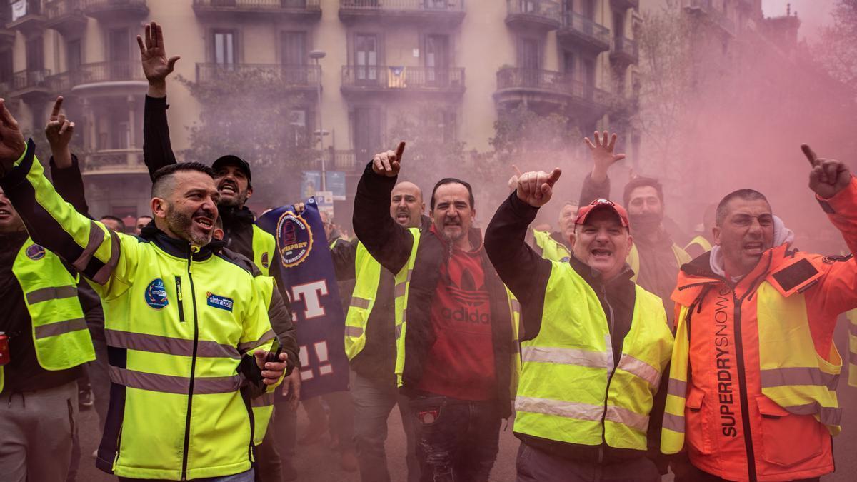 Varios transportistas durante una manifestación en Barcelona el pasado marzo.