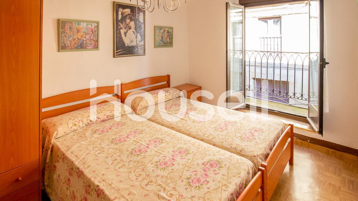 Casa en venta en Aguilar de Codés.