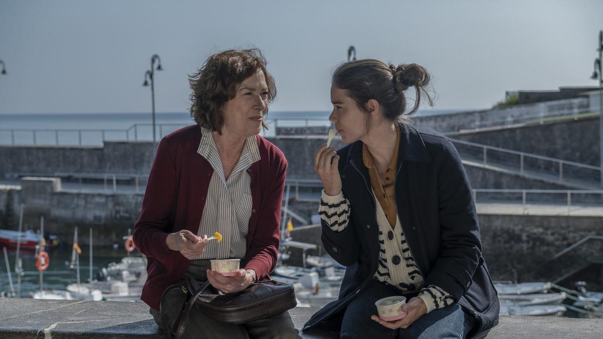 Susi Sánchez y Laia Acosta, ganadoras ambas de un premio Goya, son madre e hija en la ficción.
