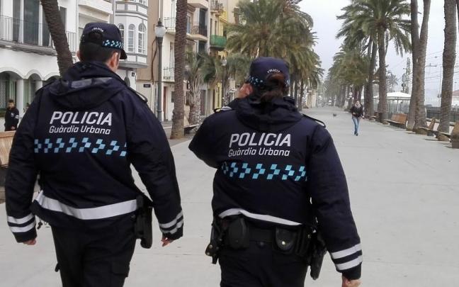 Agentes de la Guardia Urbana de Badalona. Agentes de la Guardia Urbana de Badalona.