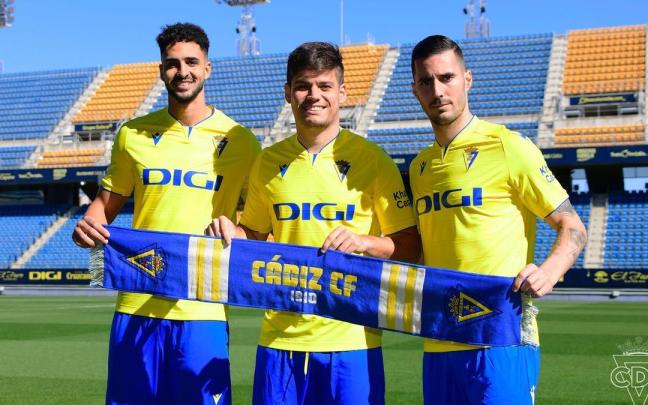 Chris Ramos, Jorge Meré y Sergi Guardiola fueron ayer presentados como nuevos jugadores del Cádiz.