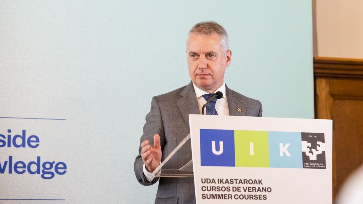 El lehendakari ha inaugurado el curso de verano de la UPV/EHU "Construyendo el futuro de Euskadi desde la investigación y la innovación".