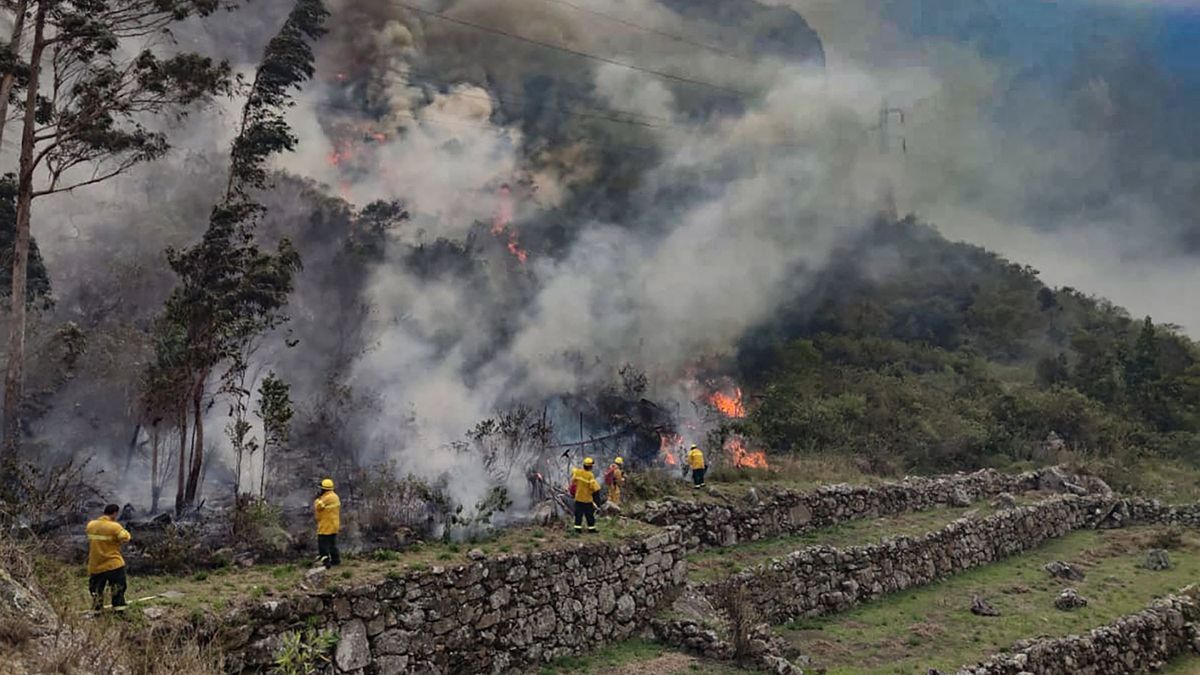 Incendio forestal en las proximidades de Machu Picchu.