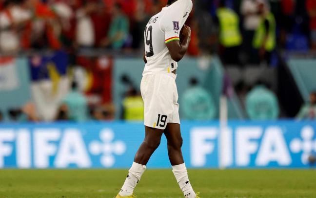 Iñaki Williams se lamenta de la ocasión fallada en el último minuto del partido ante Portugal. Iñaki Williams se lamenta de la ocasión fallada en el último minuto del partido ante Portugal.