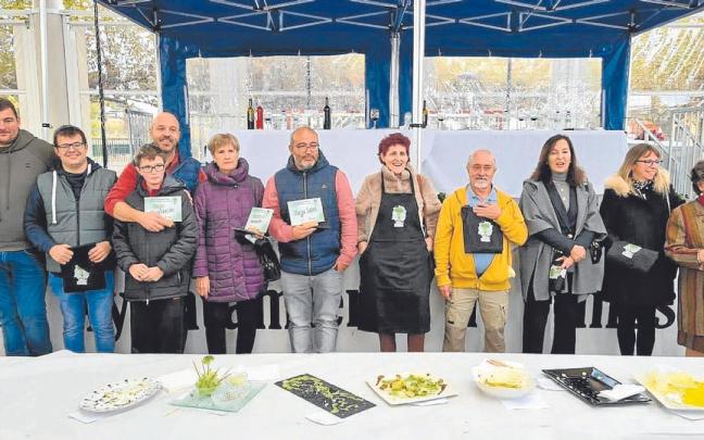 Imagen de los ganadores del concurso de platos elaborados con brócoli.