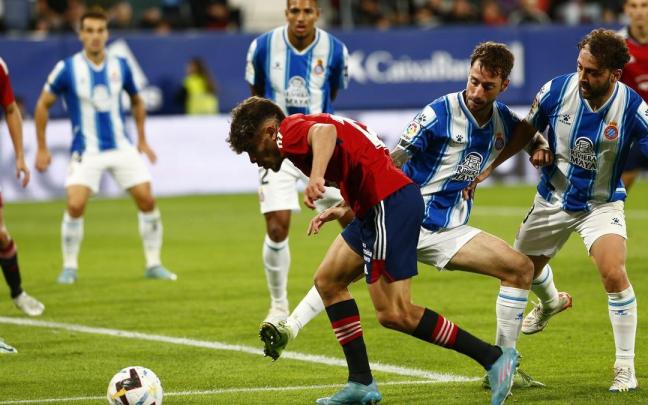 Abde trata de regatear