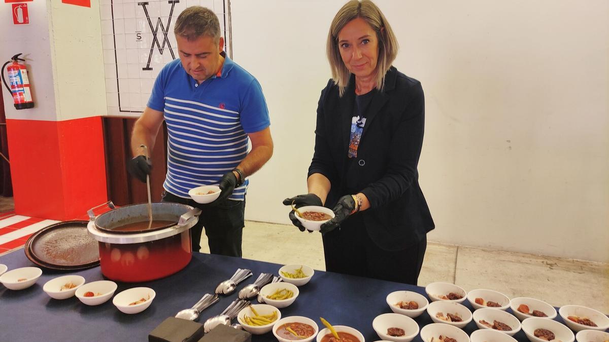 En la presentación de ayer se sirvió una degustación de alubias.