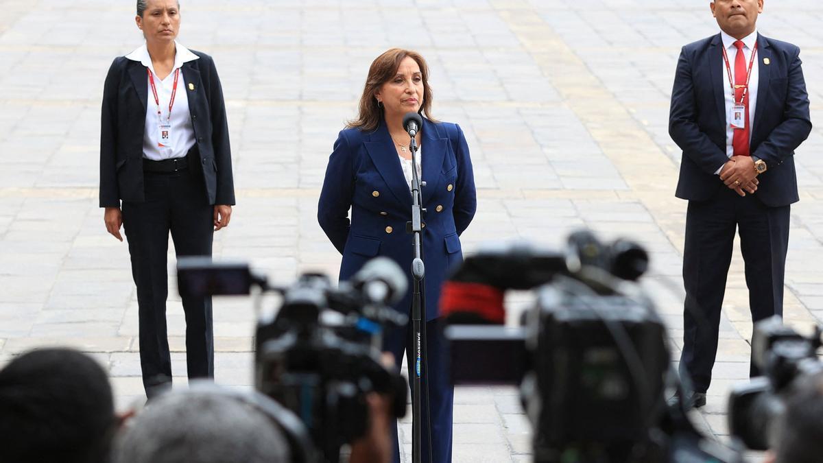 Dina Ercilia Boluarte, la nueva presidenta de Perú.