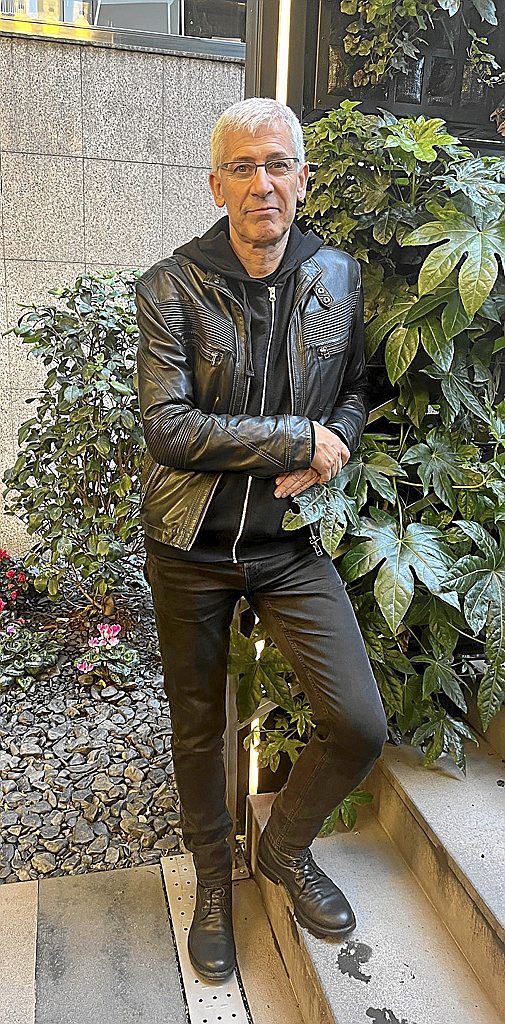 Ovejero dice que se ha sentido escritor incluso desde que no lo era.