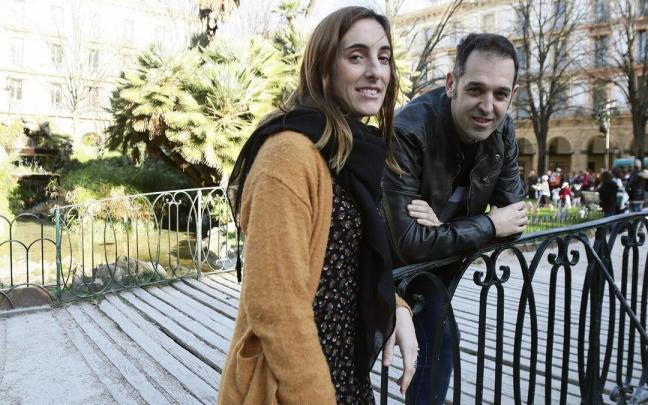 Jone Aginagalde y Aitzol Illarramendi son padres de acogida de una ni&ntilde;a de tres a&ntilde;os desde hace ocho meses