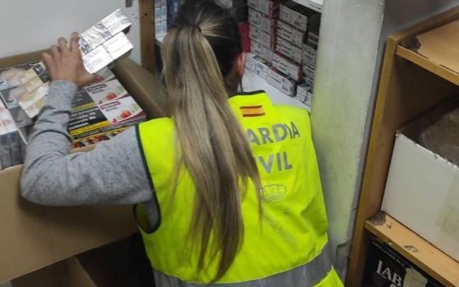 La Guardia Civil encuentra tabaco ilegal en Ir&uacute;n