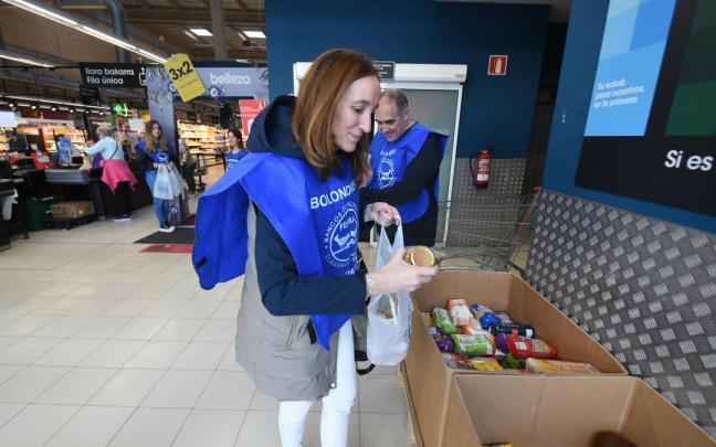 Voluntarios del Banco de Alimentos, en la campaña de primavera del pasado mayo