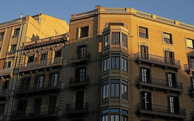 Vista de un edificio en Barcelona. | FOTO: E.P.