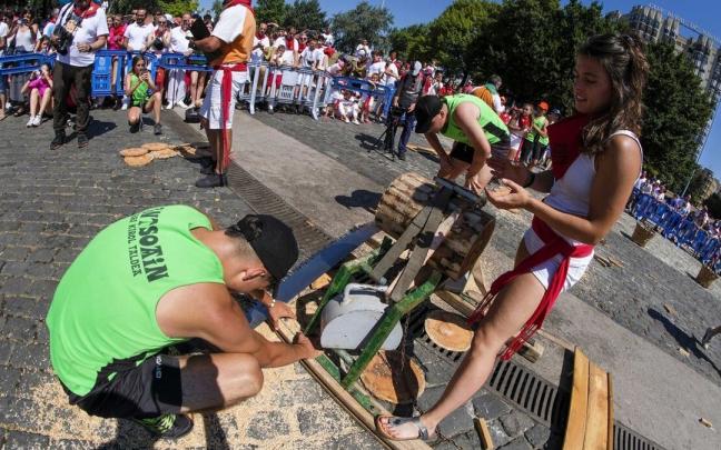 Un deportista de Antsoain se prepara para la prueba.