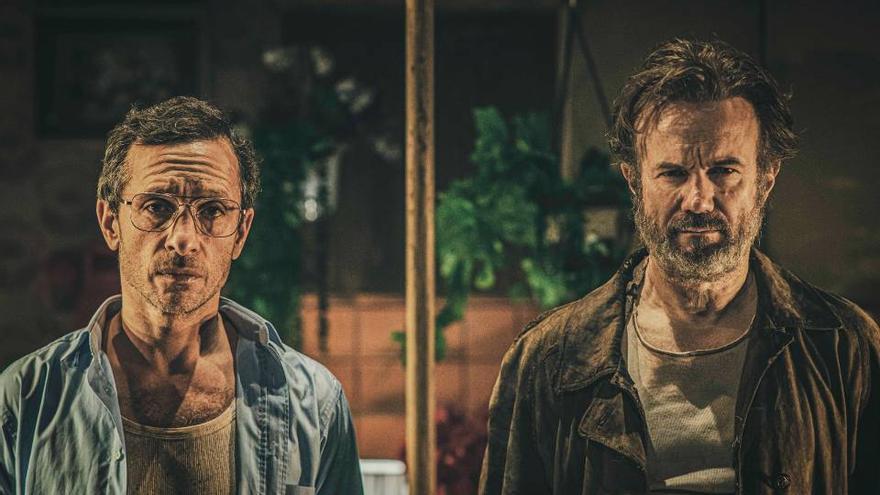 Escena de los dos protagonistas