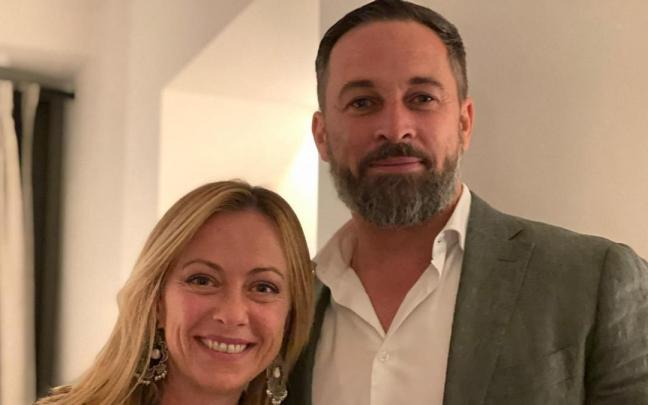 La italiana, Girorgia Meloni, participó junto a Abascal y a Olona en la campaña electoral andaluza. La italiana, Girorgia Meloni, participó junto a Abascal y a Olona en la campaña electoral andaluza.