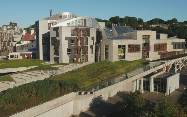 Exterior del Parlamento escoc&eacute;s