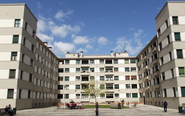 Viviendas municipales ubicadas en el barrio de Solokoetxe y que conforman parte de los 4.200 pisos que tiene a d&iacute;a de hoy el Ayuntamiento de Bilbao