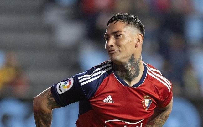 Baile del Chimy Ávila en Balaídos para dedicar a su hija uno de los dos goles que marcó. Baile del Chimy Ávila en Balaídos para dedicar a su hija uno de los dos goles que marcó.