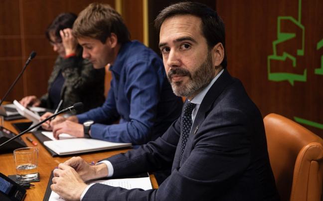El consejero de Turismo, Comercio y Consumo, Javier Hurtado. El consejero de Turismo, Comercio y Consumo, Javier Hurtado.