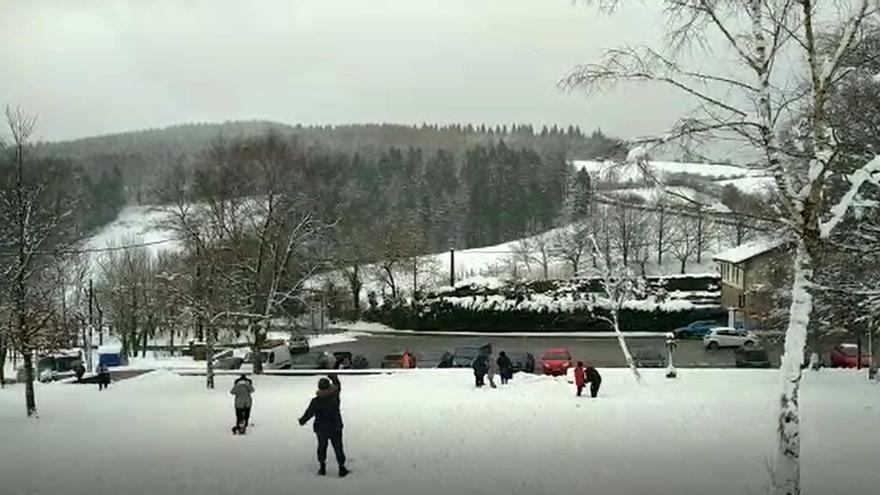 Urkiola, cubierto por la nieve