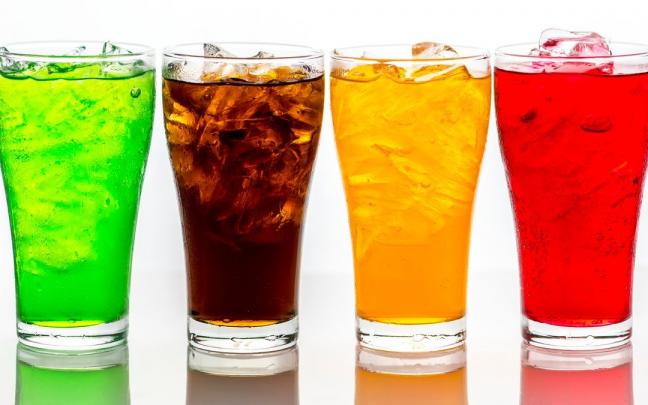 Los refrescos light no son una buena opción si quieres cuidarte. Los refrescos light no son una buena opción si quieres cuidarte.
