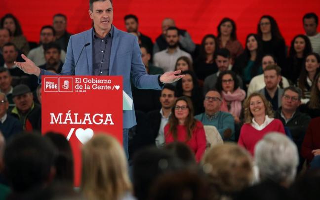 Pedro S&aacute;nchez participa en el acto de presentaci&oacute;n de la candidatura del secretario general del PSOE de M&aacute;laga, Daniel P&eacute;rez