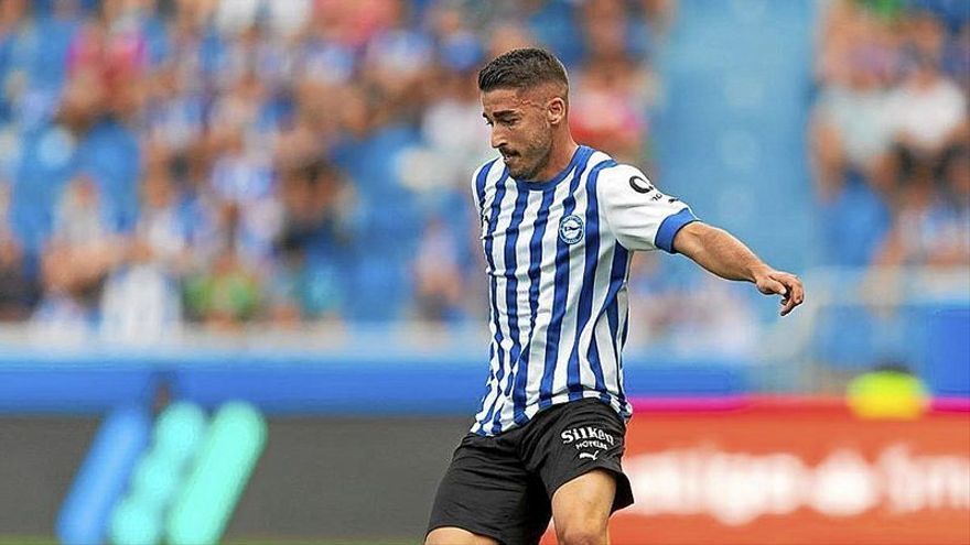 Toni Moya durante el partido ante Las Palmas. | FOTO: ALAVÉS