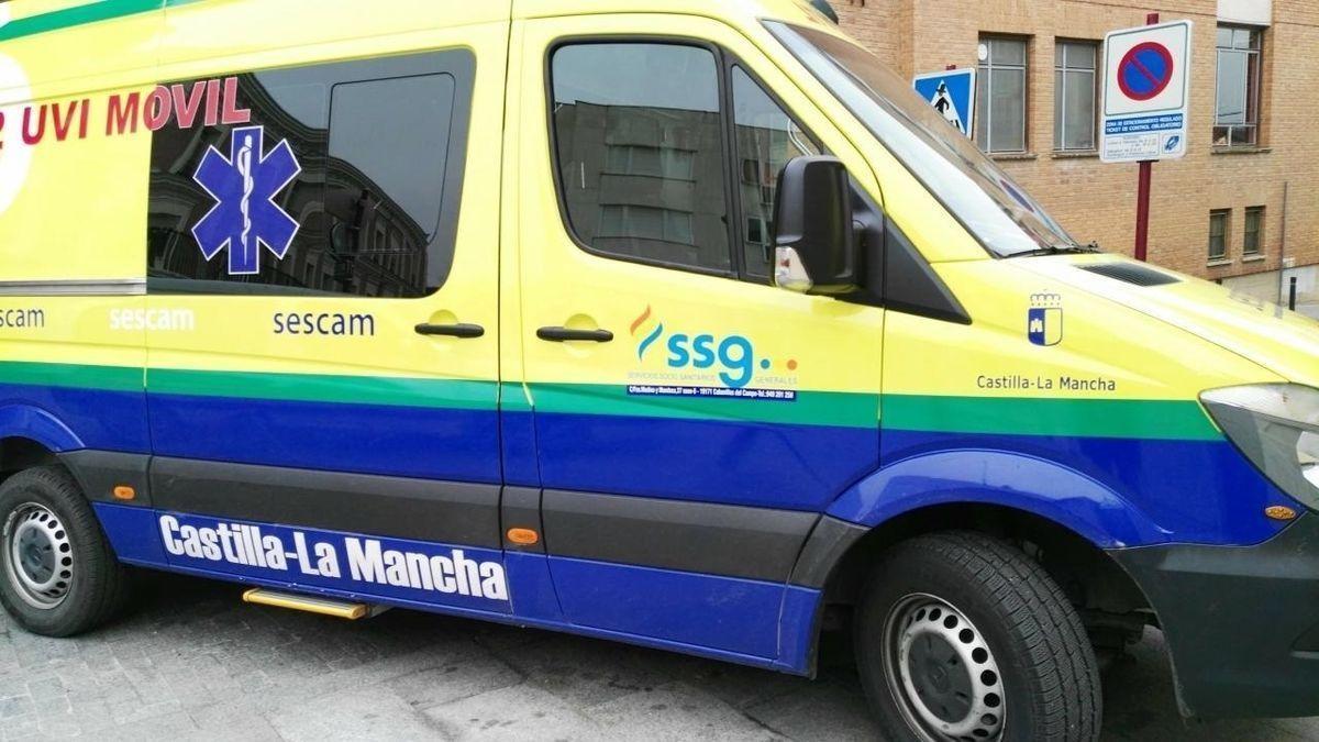 Ambulancia del Servicio de Atención y Coordinación de Urgencias y Emergencias 112 de Castilla-La Mancha