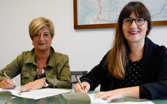 Akordioaren sinadura-ekitaldia.