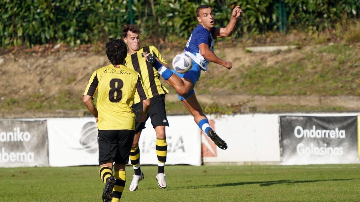 El Getxo no pudo con el Erandio ante su afición.