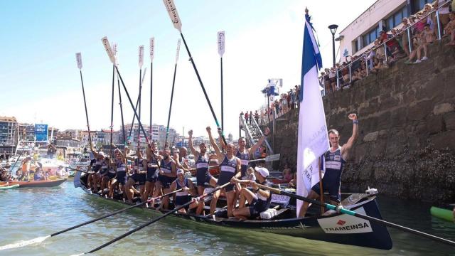 Urdaibai celebró su victoria en La Concha.