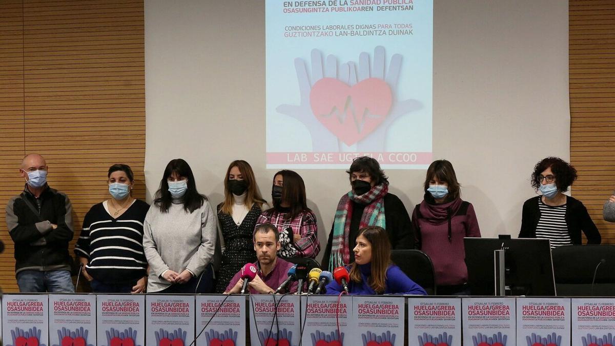 Representantes de LAB, SAE, UGT, ELA y CCOO