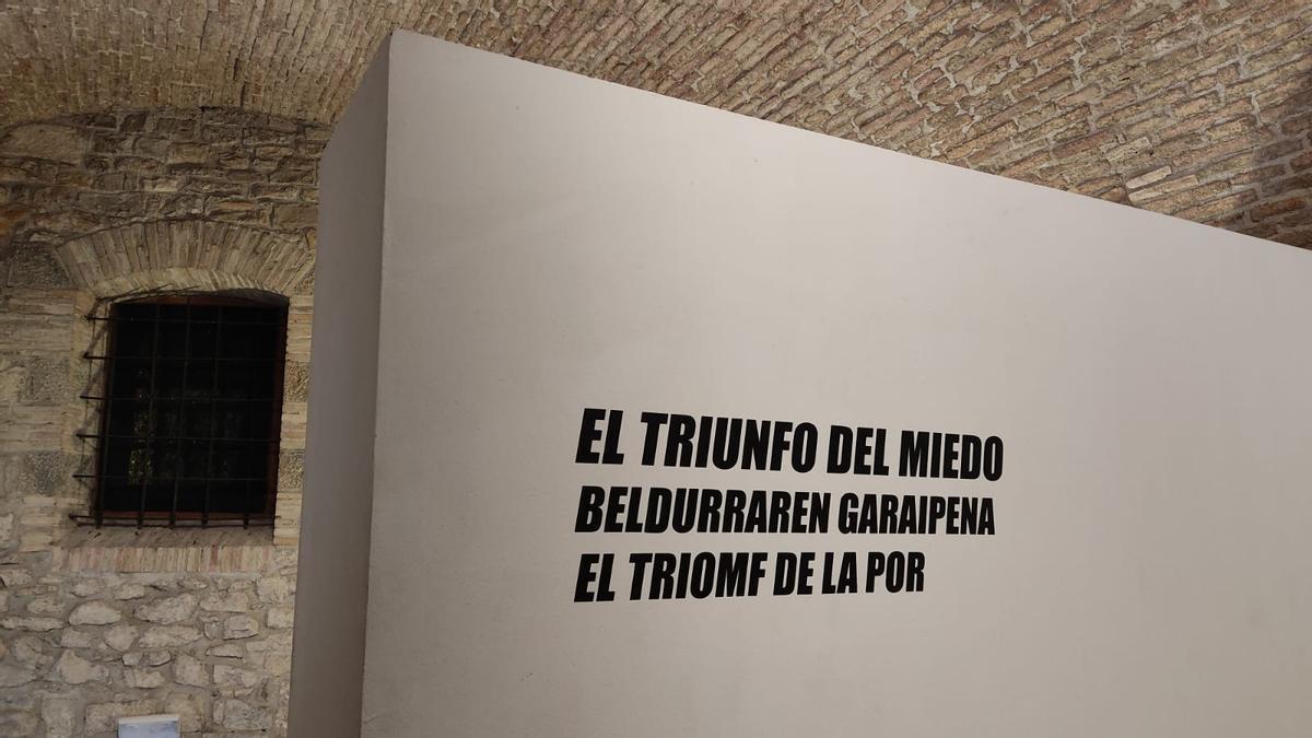 La exposici&oacute;n &ldquo;N&ordm; 1,1 # El triunfo del miedo &ndash; El triomf de la por &ndash; Beldurraren garaipena&rdquo;