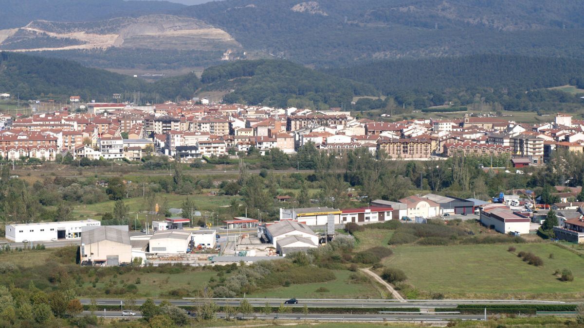 El polígono proyectado en Dermau se ubica entre la Autovía y la Avenida Vitoria.